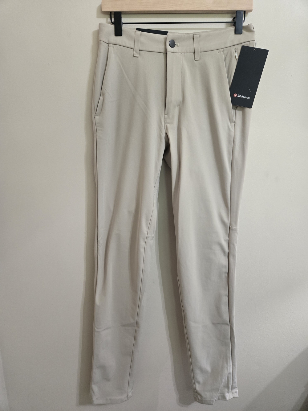 Lululemon Commission Pant Slim Mens 28x32 NWT Warpstreme ABC Stretch Chino Tan
